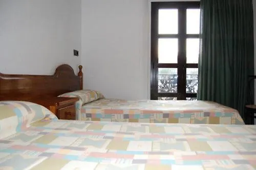 Hostal Noria Tarragona 2*,